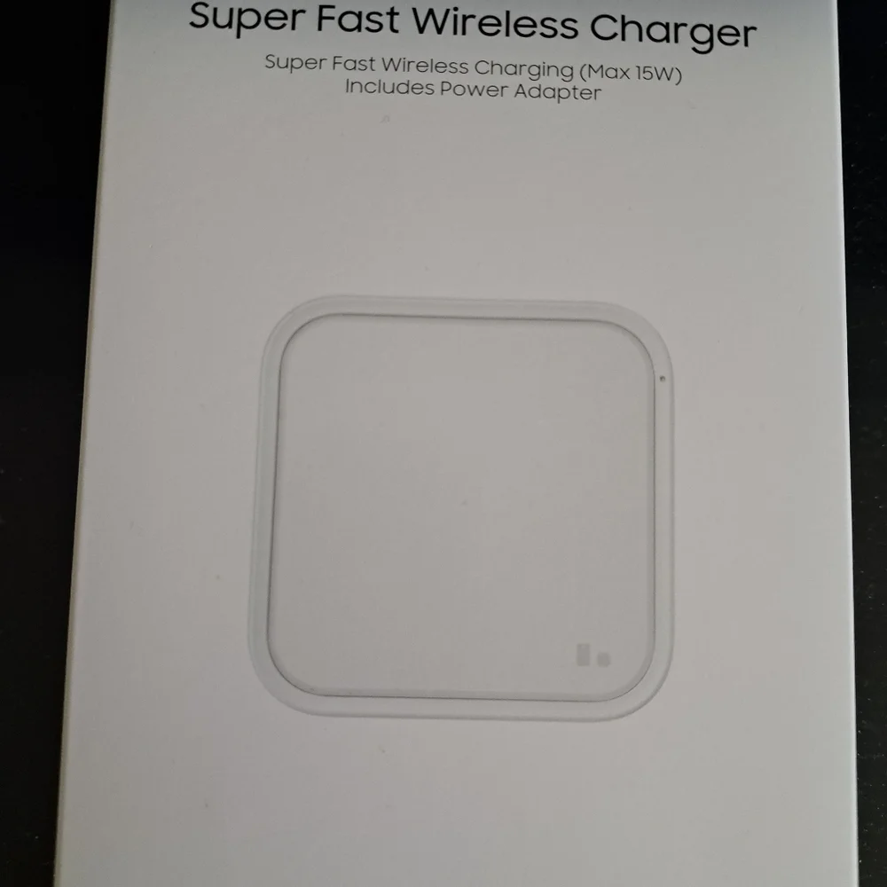 Samsung wiress charger white superfast